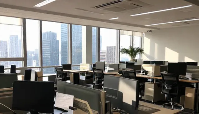 运维过程中如何应对突发技术故障？